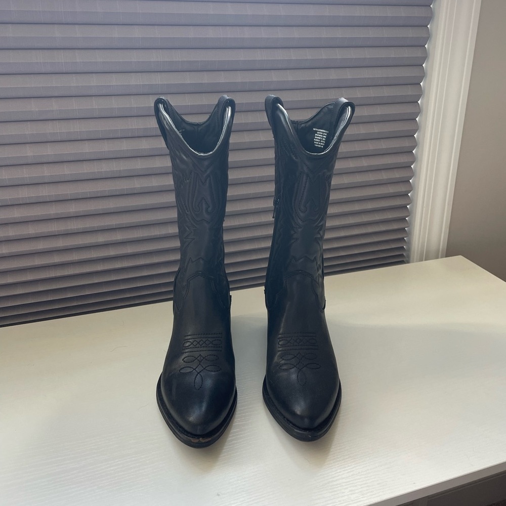 Steve Madden Black Leather Hayward Cowboy Boots